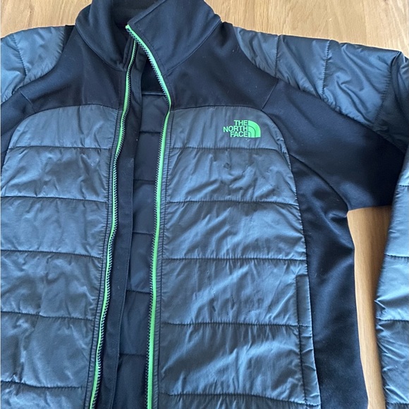 The North Face Men's Gray and Black Puffer Jacket - Picture 5 of 16